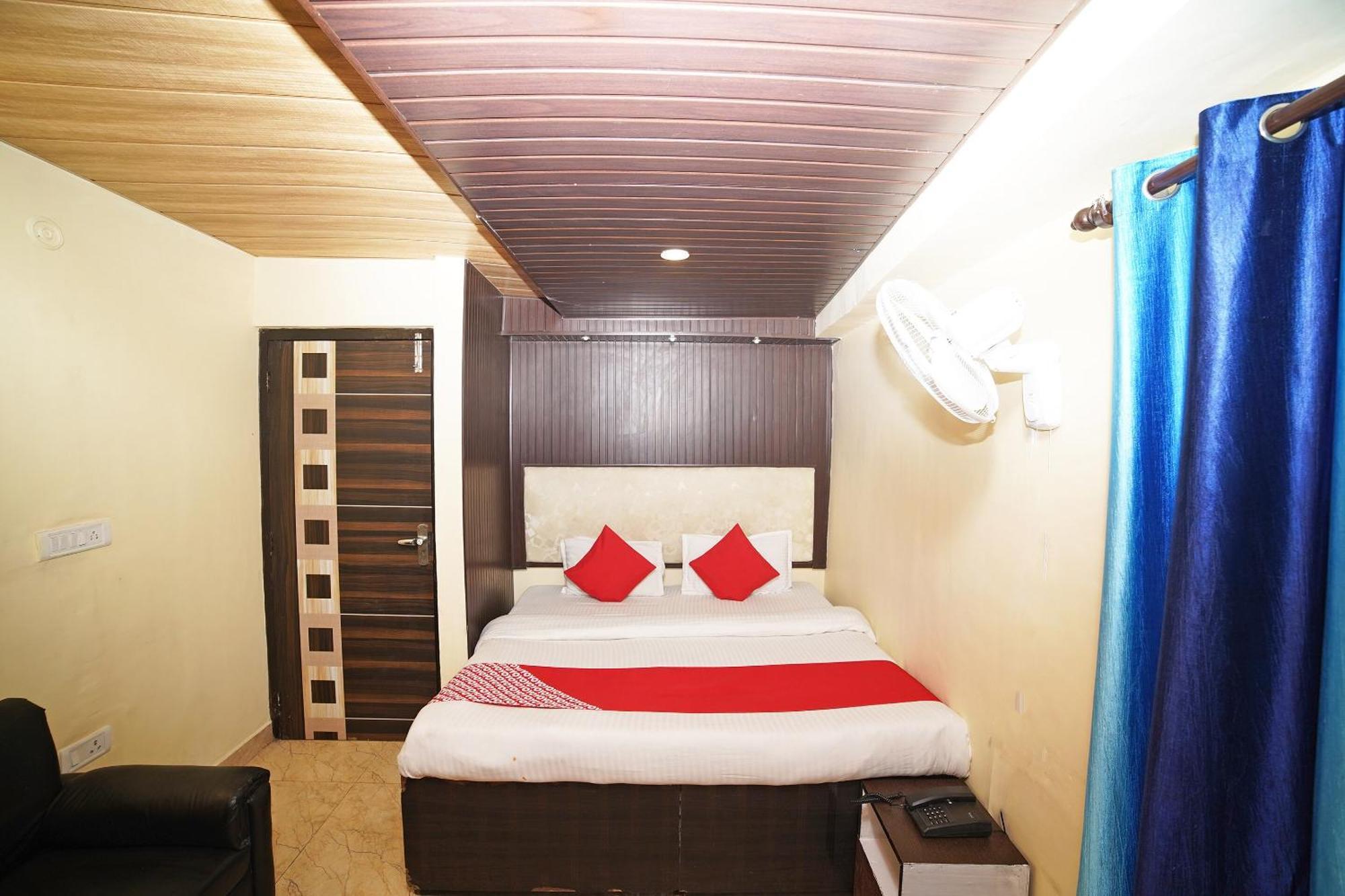 Oyo Flagship 8594 Golden Nest Hotell Nainital Eksteriør bilde