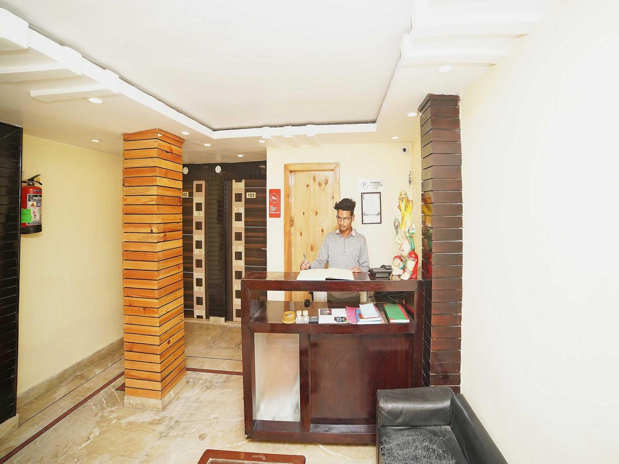 Oyo Flagship 8594 Golden Nest Hotell Nainital Eksteriør bilde