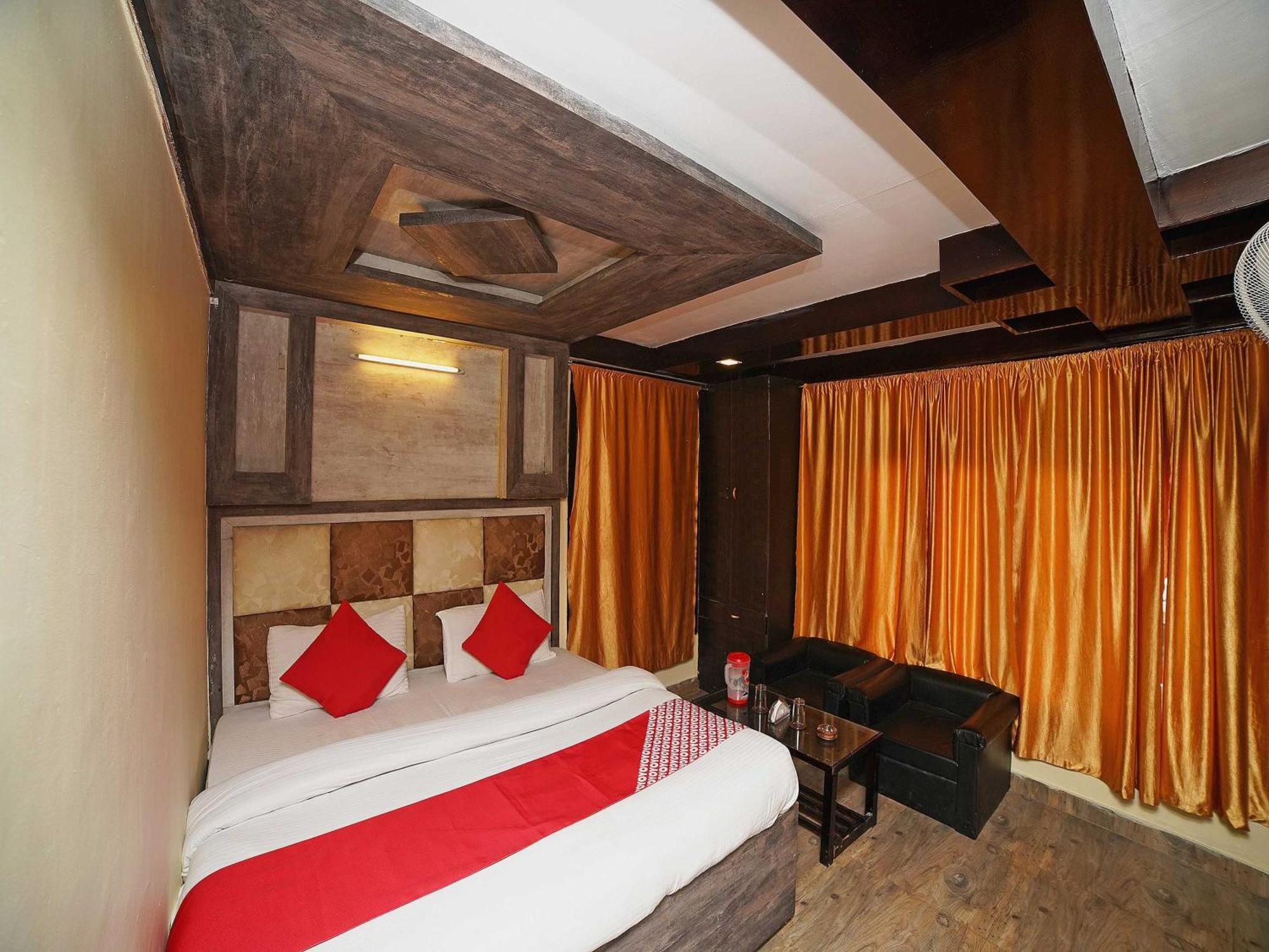 Oyo Flagship 8594 Golden Nest Hotell Nainital Eksteriør bilde