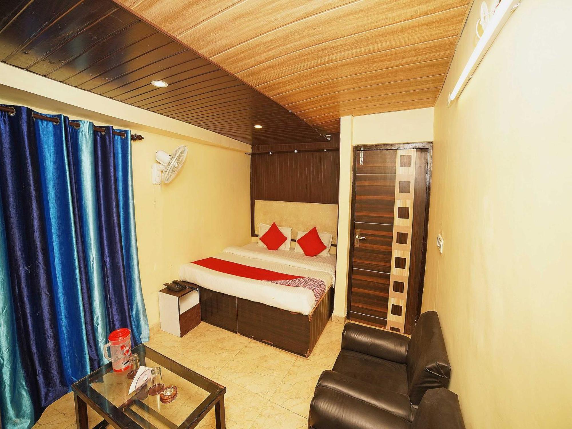 Oyo Flagship 8594 Golden Nest Hotell Nainital Eksteriør bilde