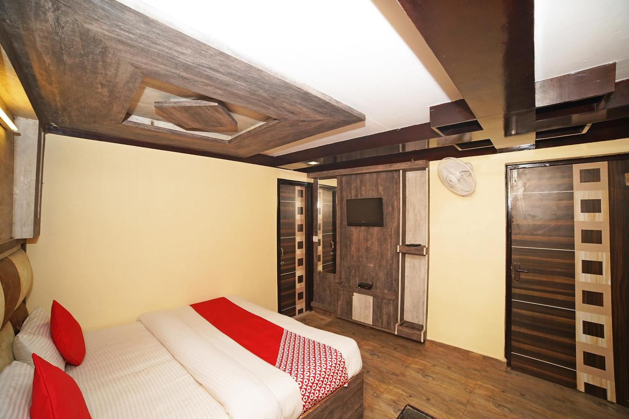 Oyo Flagship 8594 Golden Nest Hotell Nainital Eksteriør bilde